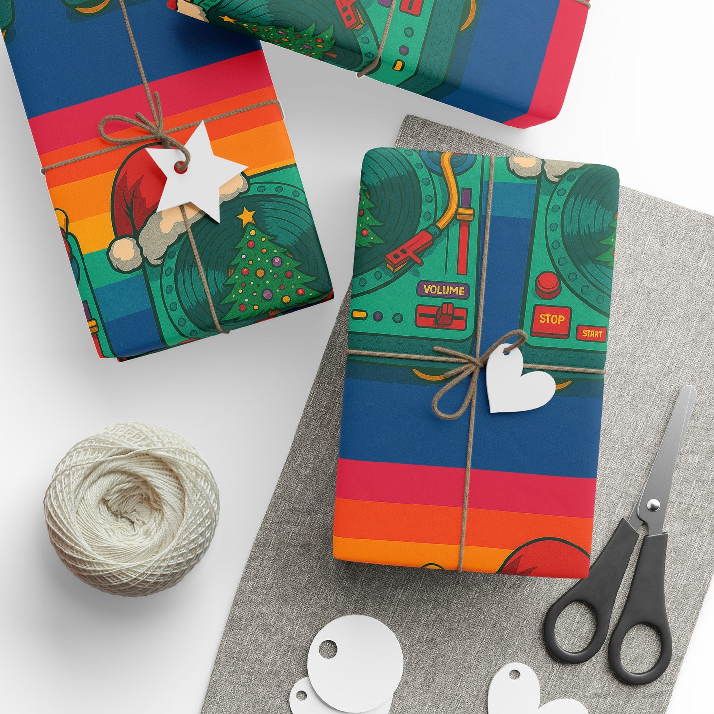 Retro Boombox Christmas Wrapping Paper — Vintage Radio with Santa Hat Holiday Gift Wrap